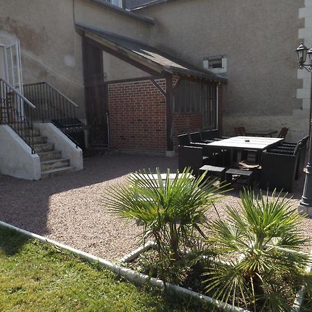 Le Domaine Du Cerf - Gites, Nature Et Spa Saint-Ouen-les-Vignes Exterior foto