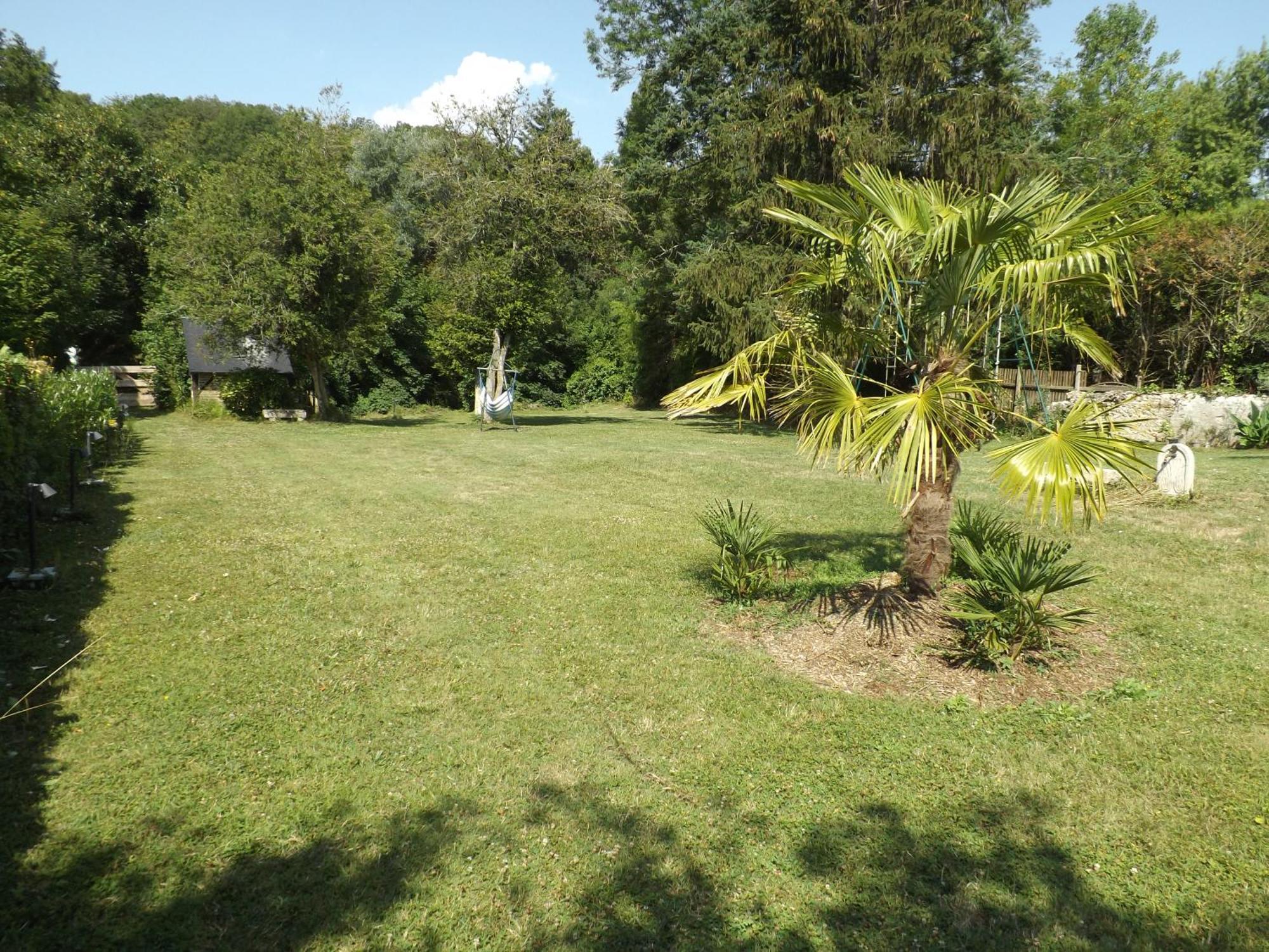 Le Domaine Du Cerf - Gites, Nature Et Spa Saint-Ouen-les-Vignes Exterior foto